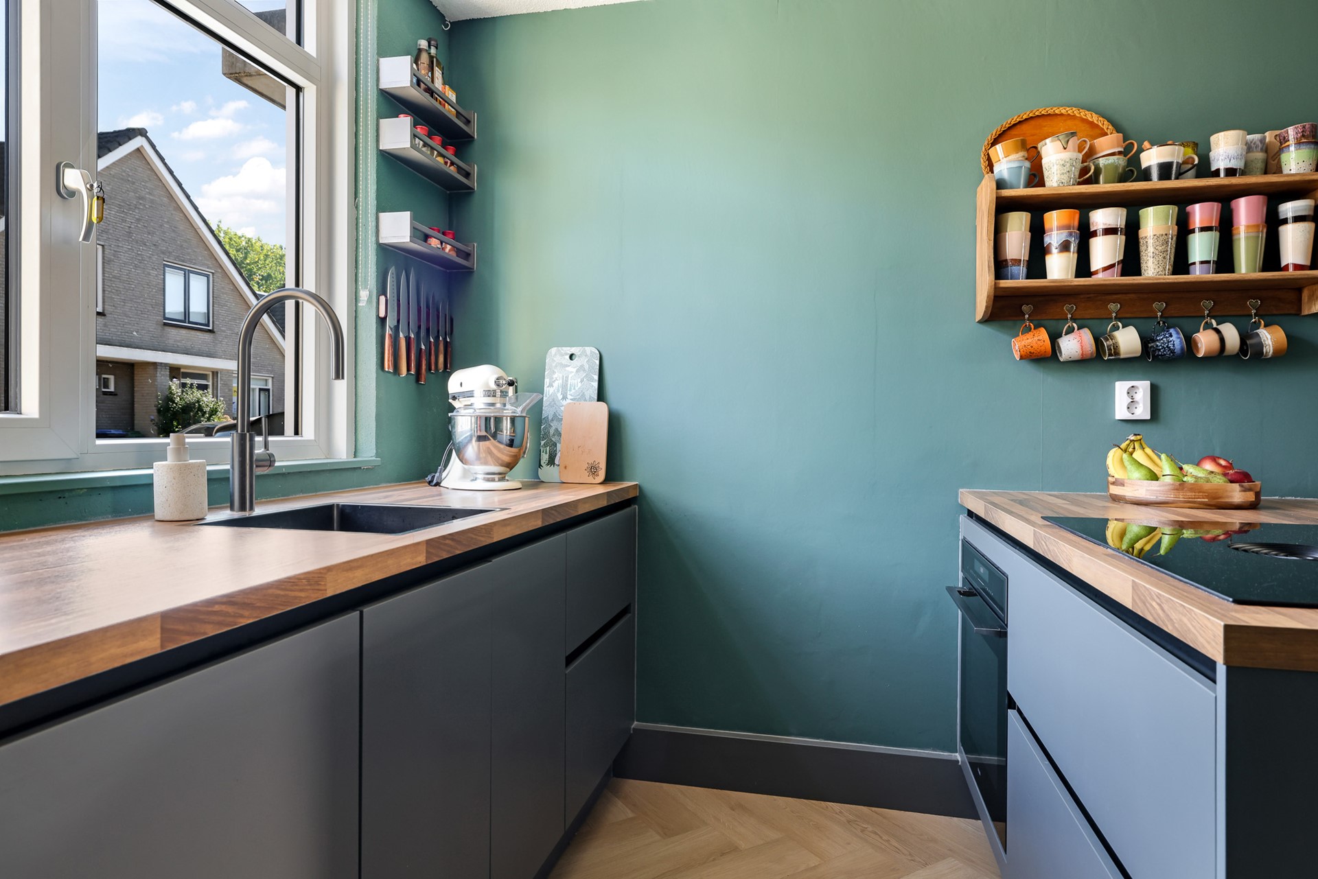 Hoekwoning te koop: Notarisappelgaard 15, Arnhem