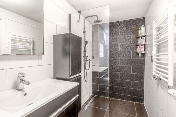 Medium property photo - Kerdijkstraat 18A, 3038 XE Rotterdam