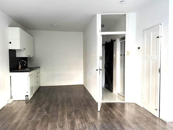Medium property photo - Heemskerkstraat 22b, 3038 VG Rotterdam