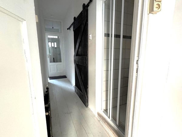 Medium property photo - Heemskerkstraat 22b, 3038 VG Rotterdam