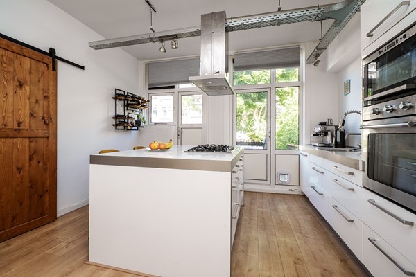Medium property photo - Van der Dussenstraat 9B, 3039 TA Rotterdam