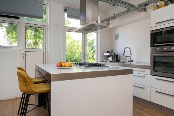 Medium property photo - Van der Dussenstraat 9B, 3039 TA Rotterdam
