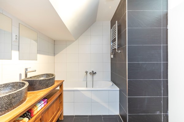 Medium property photo - Bergstraat 61B, 3035 TC Rotterdam