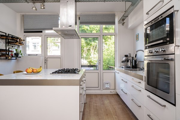 Medium property photo - Van der Dussenstraat 9B, 3039 TA Rotterdam