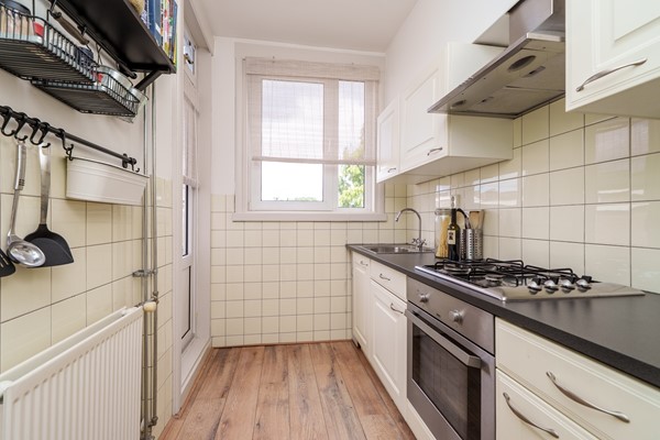 Medium property photo - Bergselaan 293C, 3038 CG Rotterdam