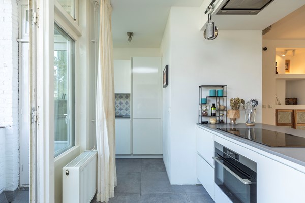 Medium property photo - Geertsemastraat 11A, 3038 XA Rotterdam