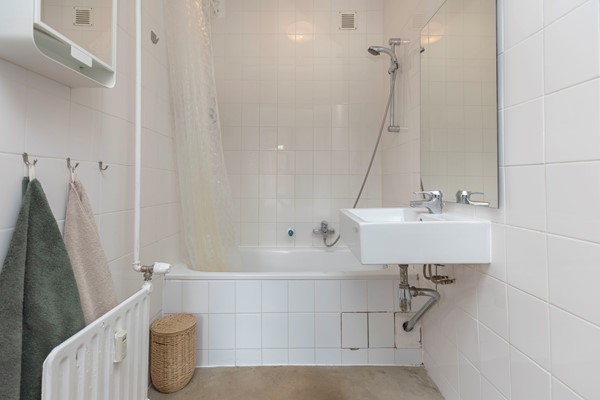 Medium property photo - Witte de Withstraat 13C, 3012 BK Rotterdam