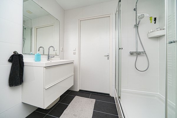 Medium property photo - Sionstraat 33B02, 3061 ER Rotterdam
