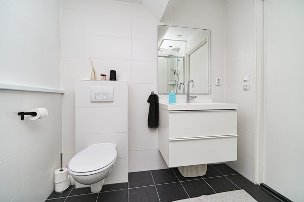 Medium property photo - Sionstraat 33B02, 3061 ER Rotterdam