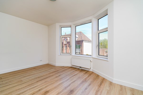 Onder bod: Schoonderloostraat 227, 3024TT Rotterdam