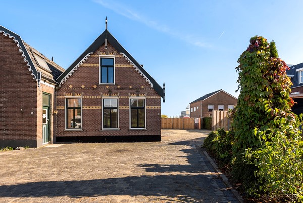 Verkocht: Noordeinde 81, 2371CN Roelofarendsveen