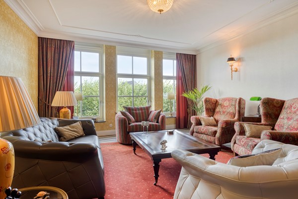 Medium property photo - Markt 42, 4931 BT Geertruidenberg