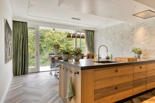 Medium property photo - Markt 42, 4931 BT Geertruidenberg