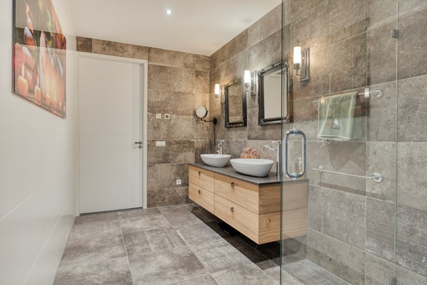 Medium property photo - Markt 42, 4931 BT Geertruidenberg