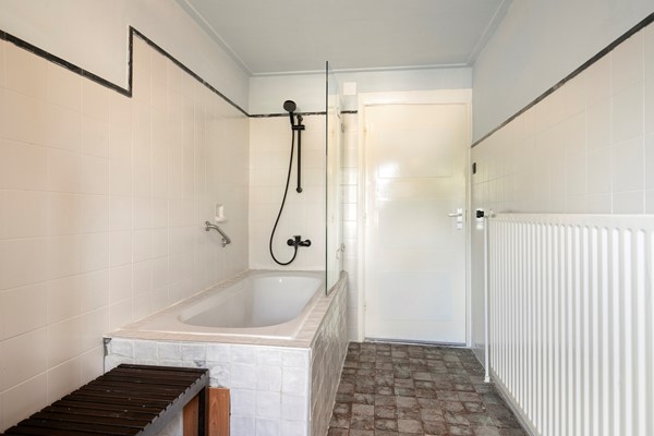 Medium property photo - Bredaseweg 50, 4901 KM Oosterhout