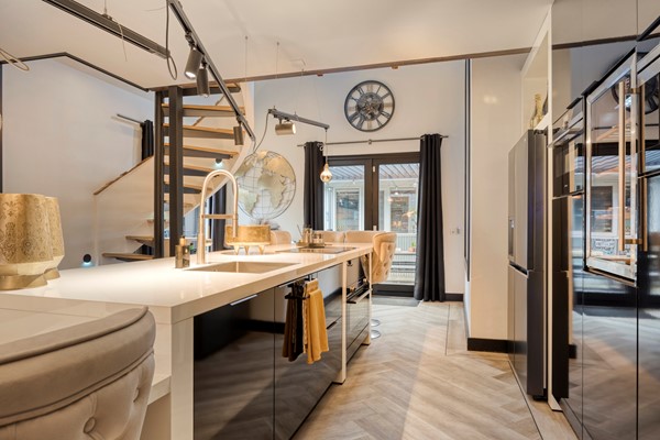 Foto - Te koop: Wilhelminastraat 8, 4921 AH Made