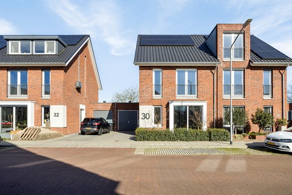 Foto - Te koop: Blauwborst 30, 4921 GX Made