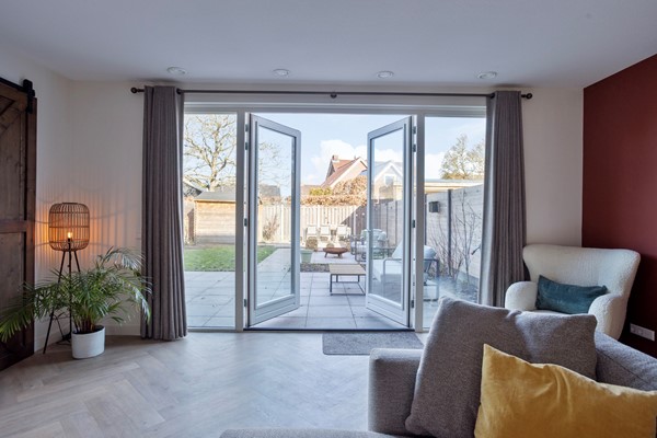 Foto - Te koop: Blauwborst 30, 4921 GX Made