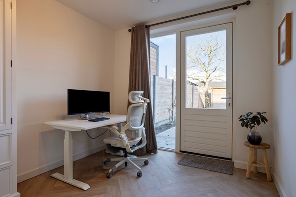 Foto - Te koop: Blauwborst 30, 4921 GX Made