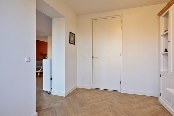 Foto - Te koop: Blauwborst 30, 4921 GX Made