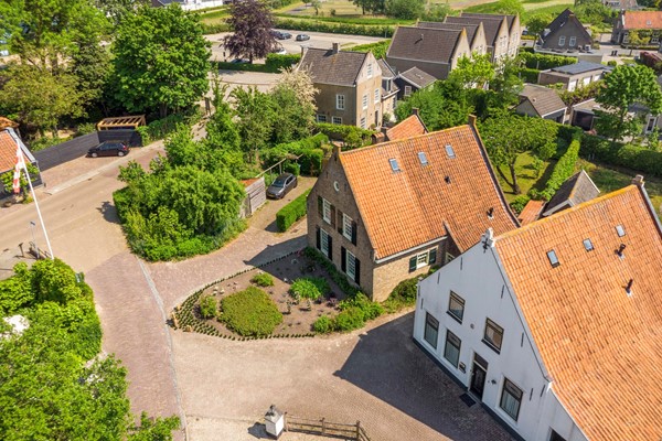 Foto - Te koop: Weitjes 1, 4924 BJ Drimmelen