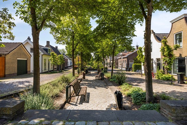 Foto - Te koop: Weitjes 1, 4924 BJ Drimmelen