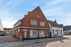 Te koop: Zeer ruime woning met garage in Leerdam-West!