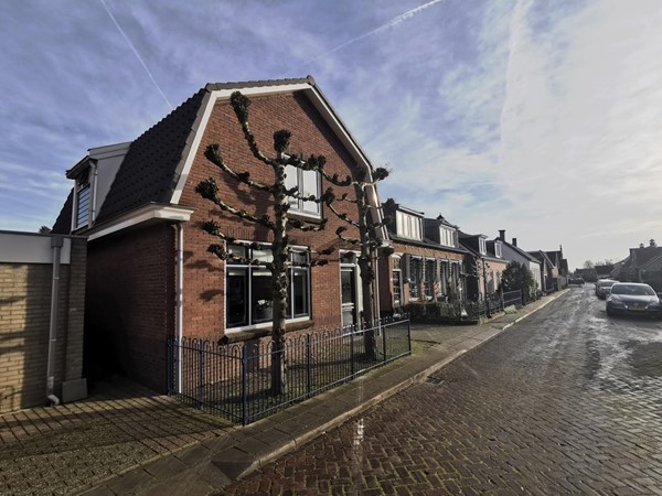 Verlengde Middelweg 10, Asperen