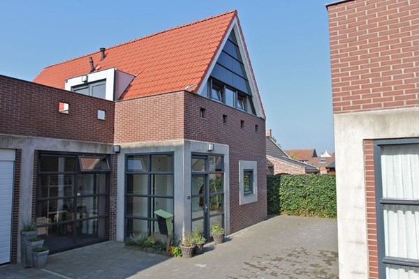 Middelweg 24, Asperen