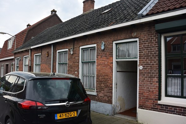 Nieuwstraat 16, Asperen