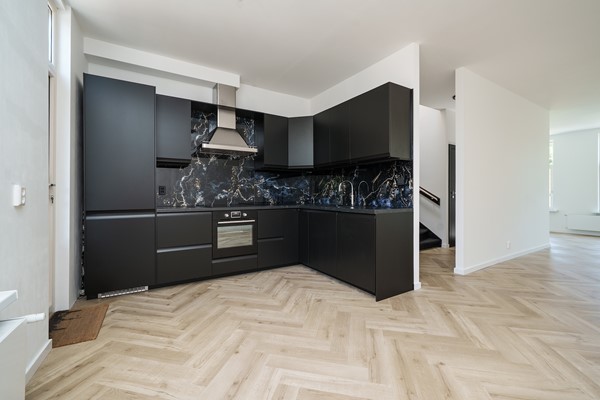 Medium property photo - Jan Kruijffstraat 37A, 3026 VN Rotterdam