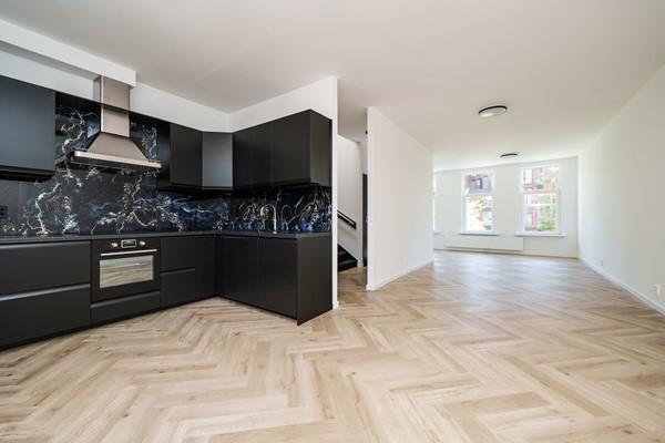 Medium property photo - Jan Kruijffstraat 37A, 3026 VN Rotterdam