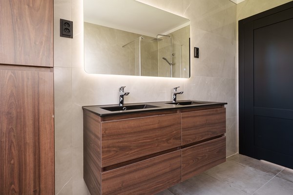 Medium property photo - Jan Kruijffstraat 37A, 3026 VN Rotterdam