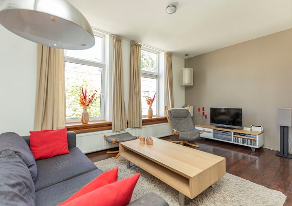 Medium property photo - Volmarijnstraat 154A, 3021 XZ Rotterdam