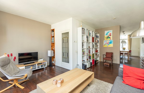 Medium property photo - Volmarijnstraat 154A, 3021 XZ Rotterdam