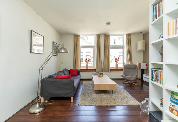 Medium property photo - Volmarijnstraat 154A, 3021 XZ Rotterdam