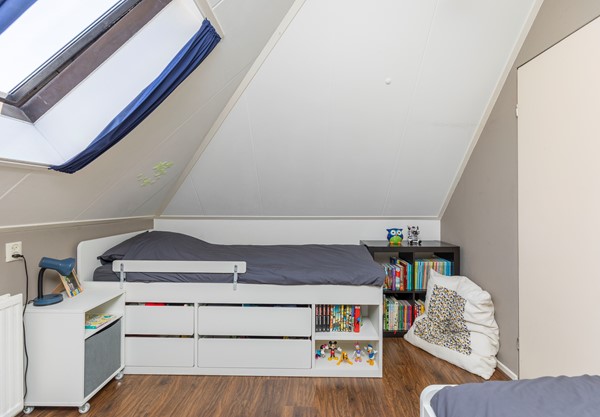 Medium property photo - Volmarijnstraat 154A, 3021 XZ Rotterdam