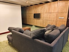ab63425b-4ba9-4c85-82de-6c42461dcd90.jpg