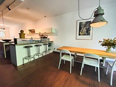 22d44827-35cb-44a0-9365-2d03d54179a7.jpg