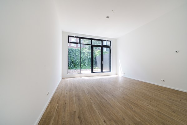 Medium property photo - Schoonderloostraat 175, 3024 TT Rotterdam
