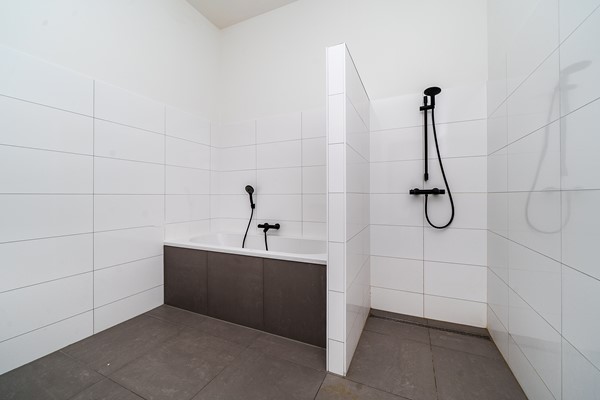 Medium property photo - Schoonderloostraat 175, 3024 TT Rotterdam