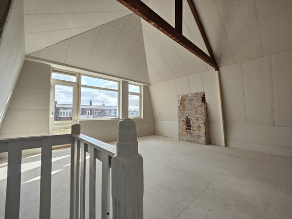 Medium property photo - Mathenesserweg 127A04V, 3027 HM Rotterdam