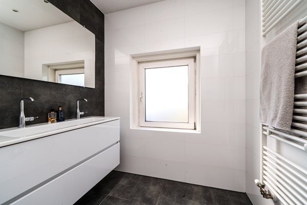 Medium property photo - Persijnstraat 5B, 3021 RT Rotterdam