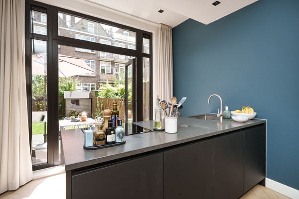 Medium property photo - Essenburgsingel 94B, 3022 EG Rotterdam