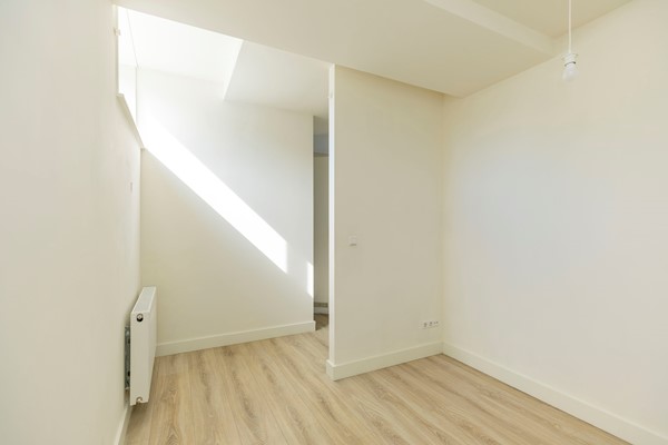Medium property photo - Schoonderloostraat 155D, 3024 TT Rotterdam