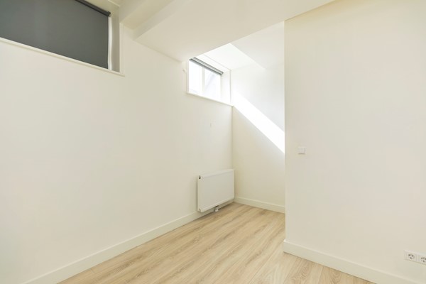 Medium property photo - Schoonderloostraat 155D, 3024 TT Rotterdam
