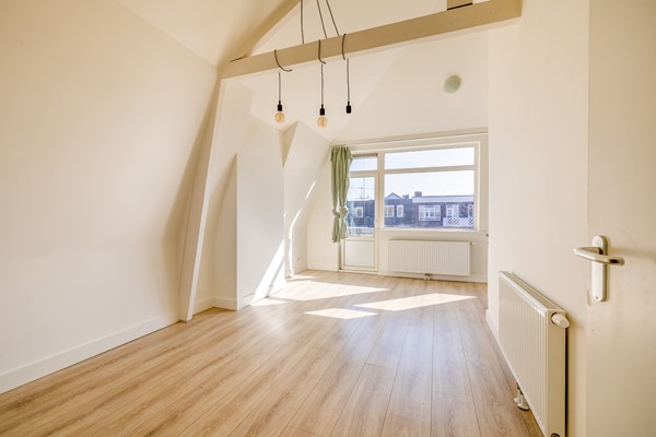 Medium property photo - Mathenesserweg 129C04, 3027 HM Rotterdam