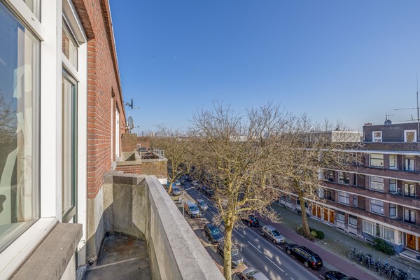 Medium property photo - Mathenesserweg 129C04, 3027 HM Rotterdam