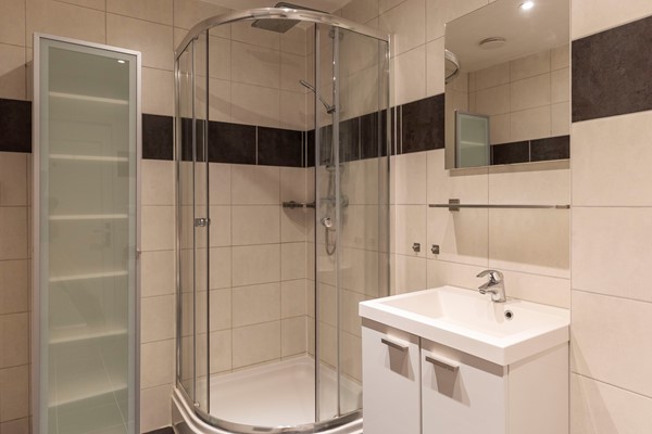 Medium property photo - 2e Schansstraat 66B, 3025 XR Rotterdam