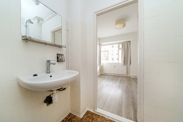 Medium property photo - Suze Groeneweglaan 135, 3021 DT Rotterdam